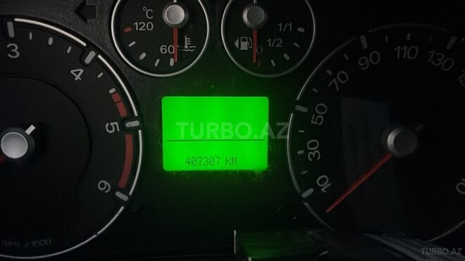Ford Fusion-6