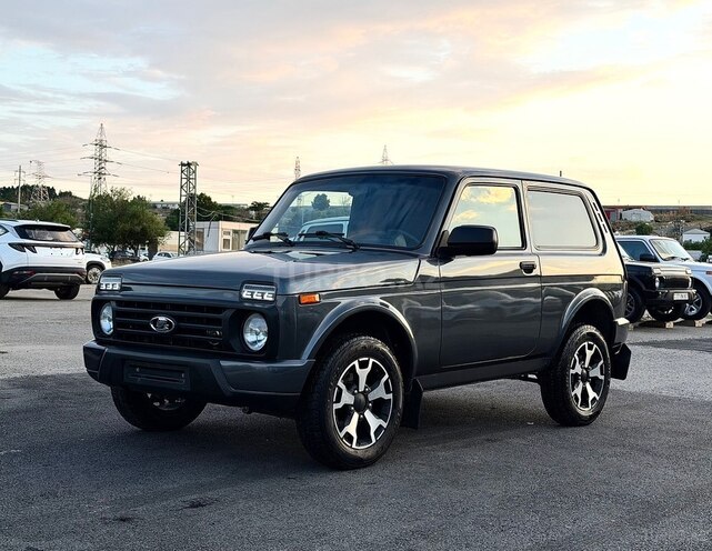 LADA (VAZ) Niva-2