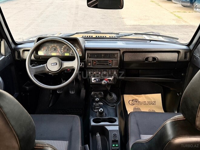 LADA (VAZ) Niva-8
