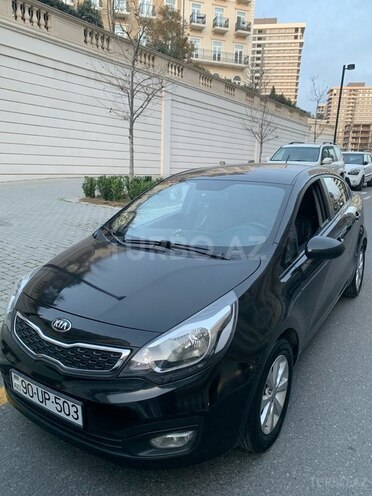 Kia Rio-2