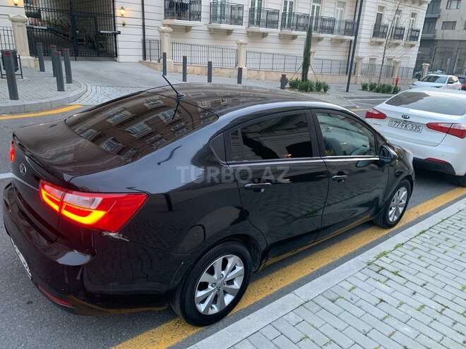 Kia Rio-3
