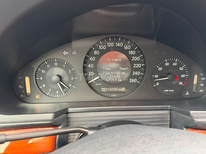 Mercedes E 200-14
