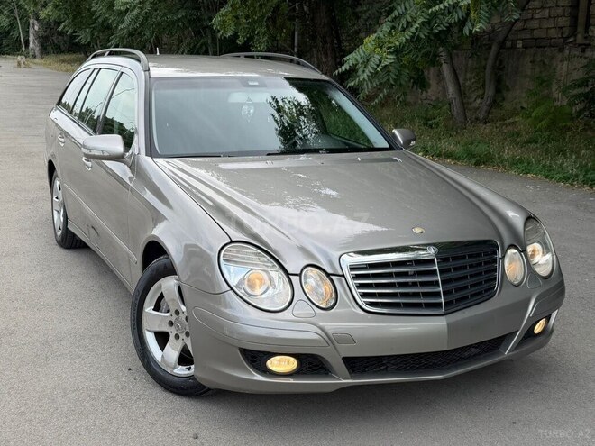 Mercedes E 200-1