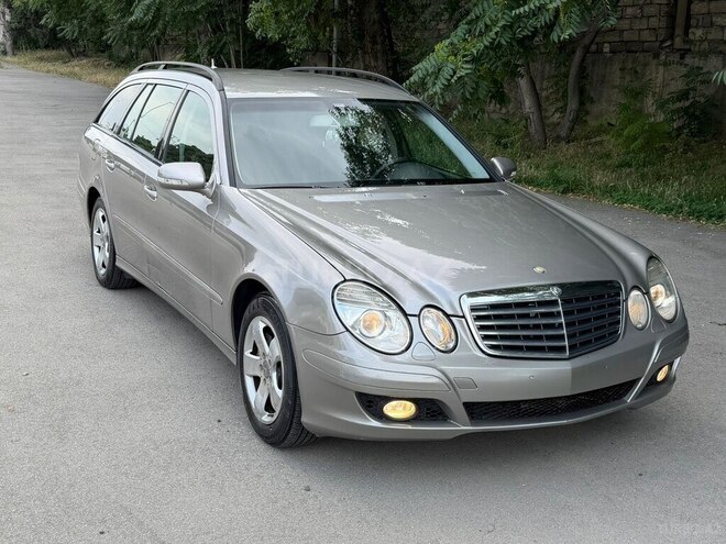 Mercedes E 200-4