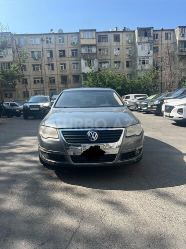 Volkswagen Passat-1