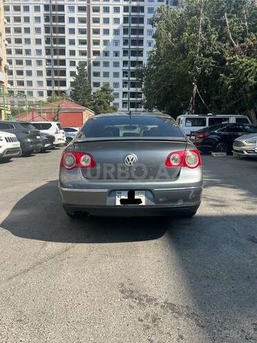 Volkswagen Passat-4