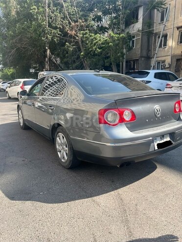 Volkswagen Passat-6