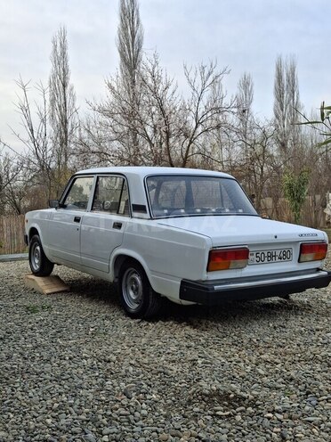 LADA (VAZ) 2107-3