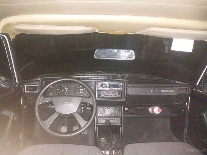 LADA (VAZ) 2107-5