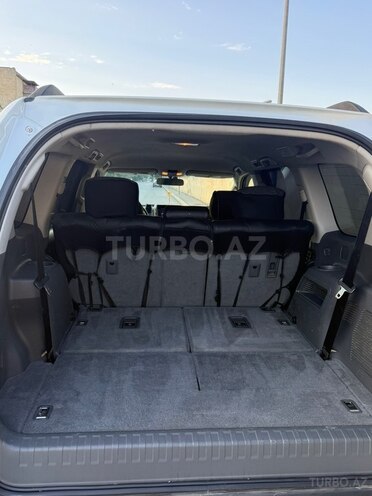 Toyota Land Cruiser Prado-7