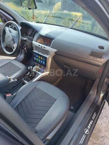 Opel Astra-9