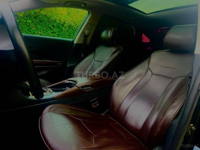 Hyundai Azera-8