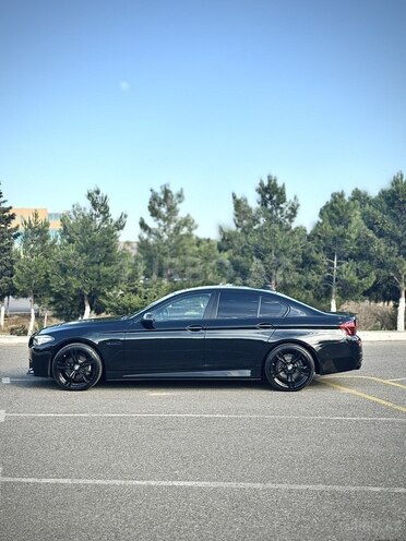 BMW 528-4