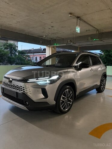 Toyota Corolla Cross-4