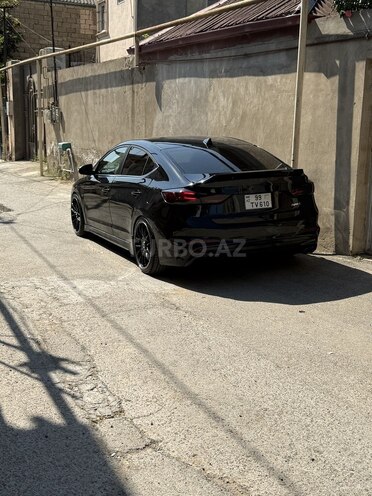 Hyundai Elantra-2