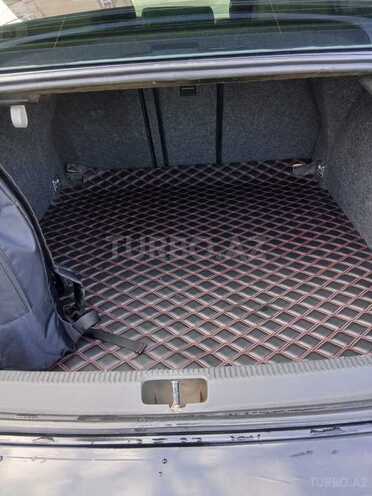 Volkswagen Passat-7