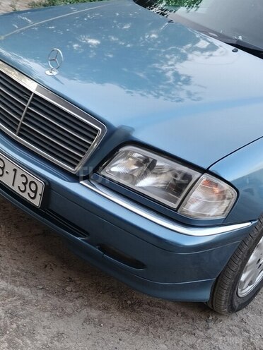 Mercedes C 180-5
