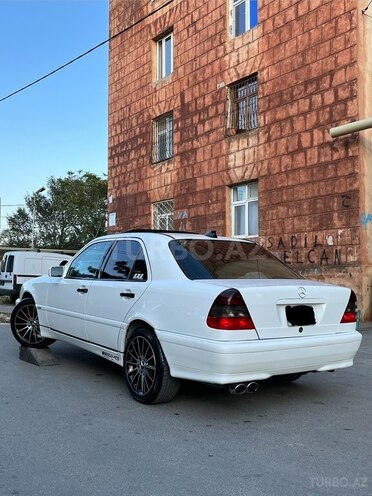 Mercedes C 230-4