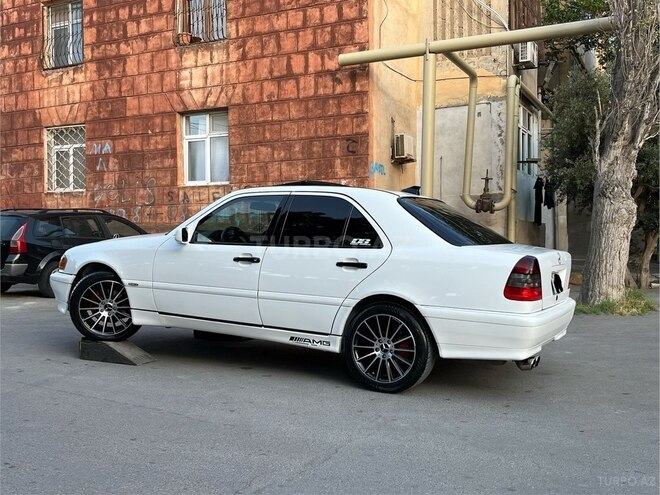 Mercedes C 230-6