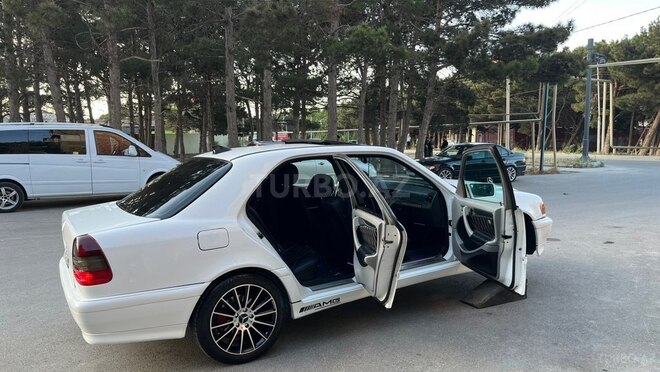 Mercedes C 230-10
