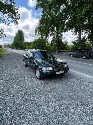 Mercedes C 220-7