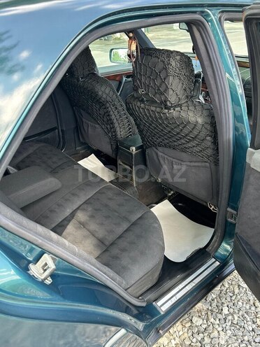 Mercedes C 220-11
