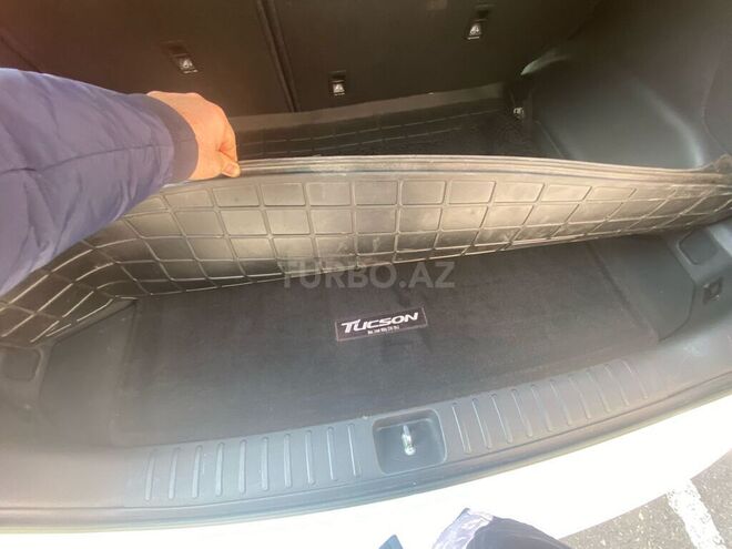 Hyundai Tucson-13