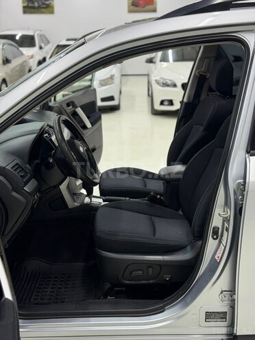 Subaru Forester-13