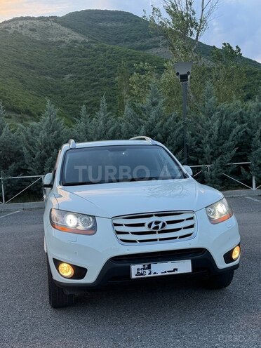 Hyundai Santa Fe-4