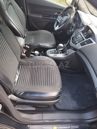 Chevrolet Cruze-4