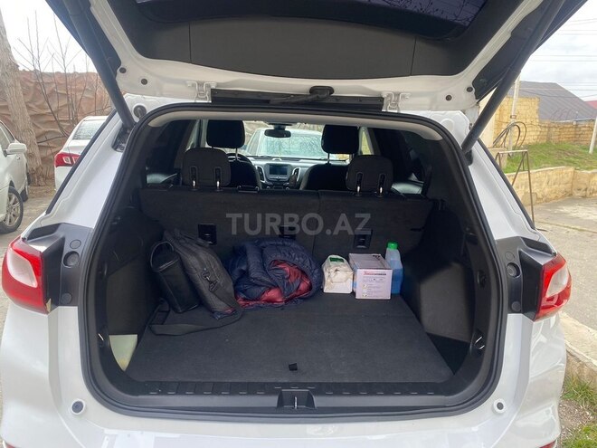 Chevrolet Equinox-12