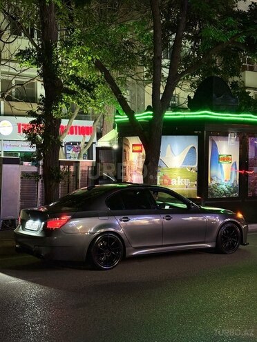 BMW 530-4
