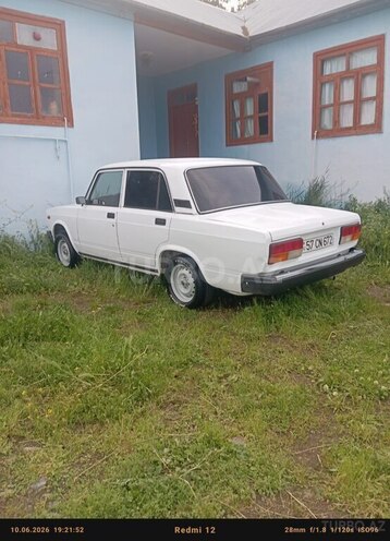 LADA (VAZ) 2107-4