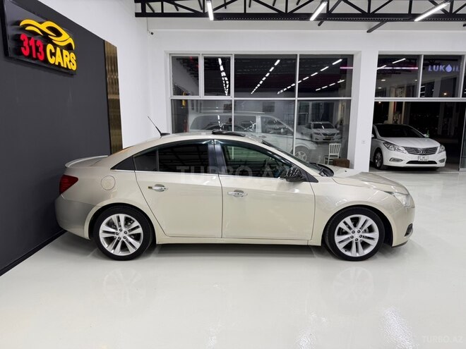 Chevrolet Cruze-5