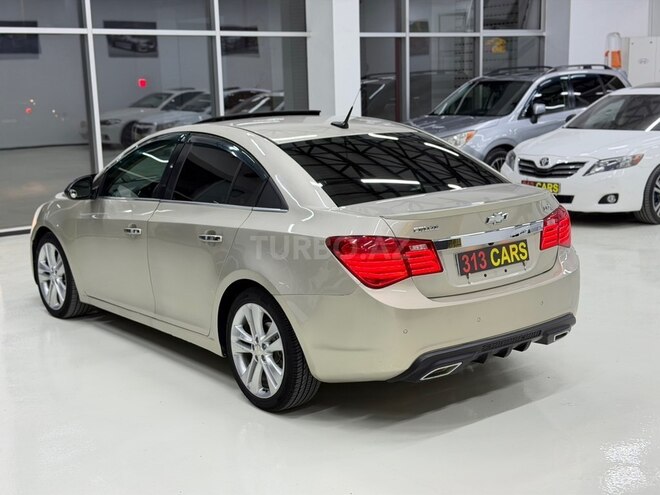 Chevrolet Cruze-8