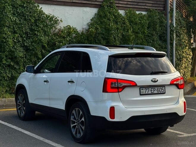 Kia Sorento-2