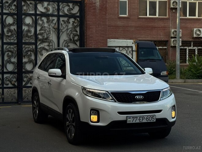Kia Sorento-12