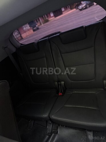 Kia Sorento-21