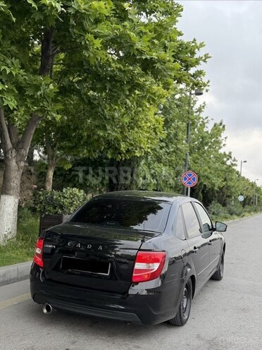 LADA (VAZ) Granta-11