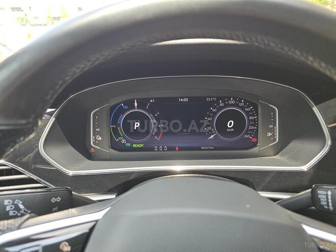Volkswagen Passat-9