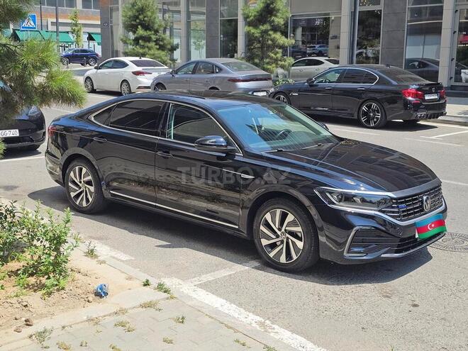 Volkswagen Passat-3