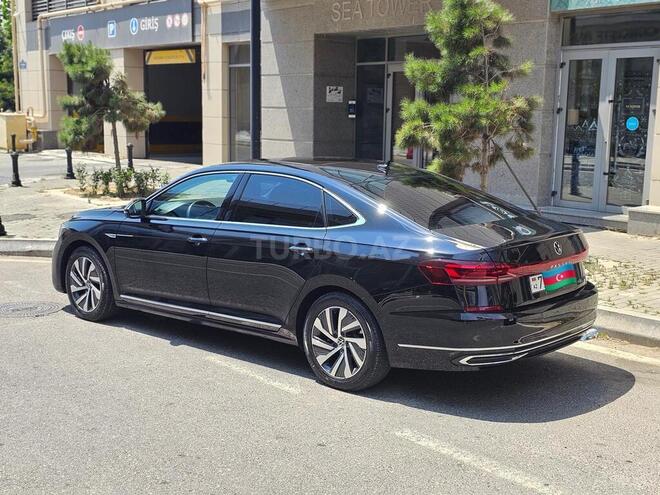 Volkswagen Passat-5