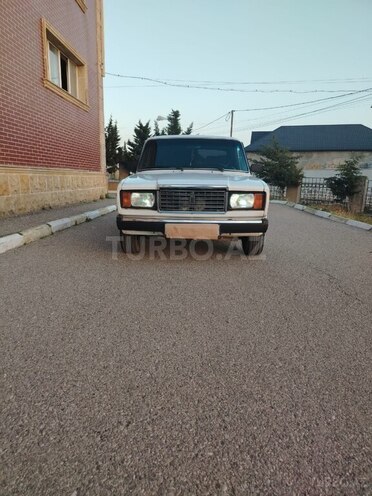 LADA (VAZ) 2107-8