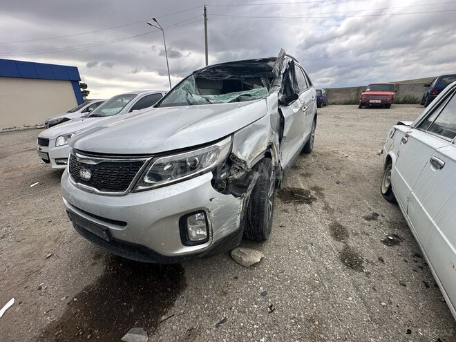 Kia Sorento-1