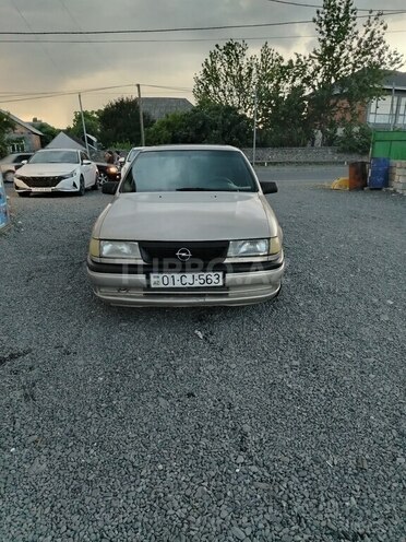 Opel Vectra-1