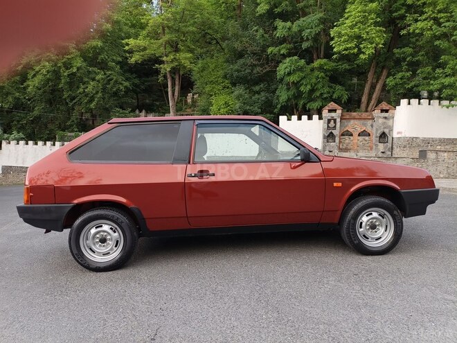 LADA (VAZ) 2108-5