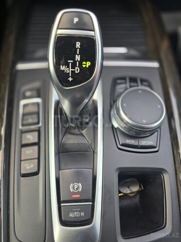 BMW X5-10