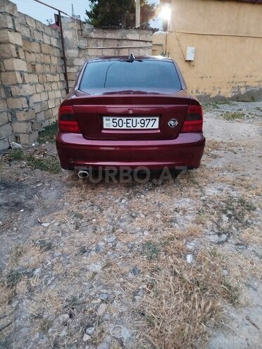 Opel Vectra-5