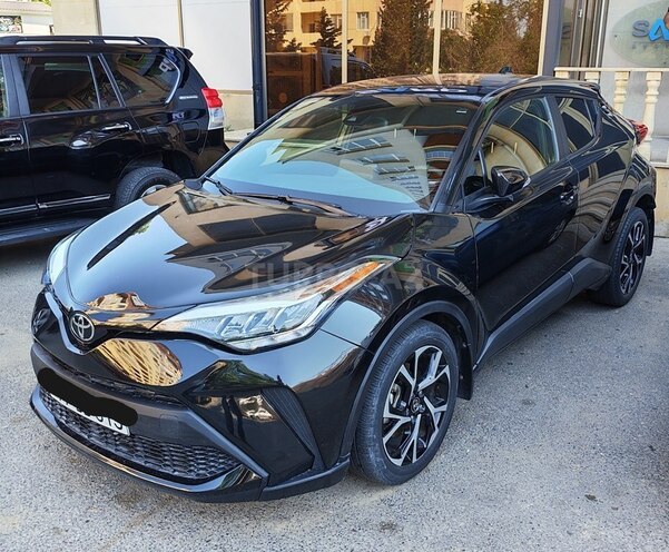 Toyota C-HR-15