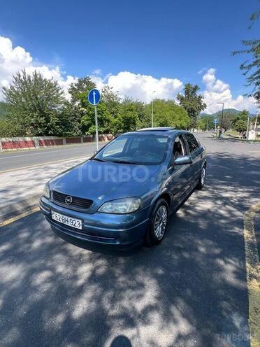 Opel Astra-1